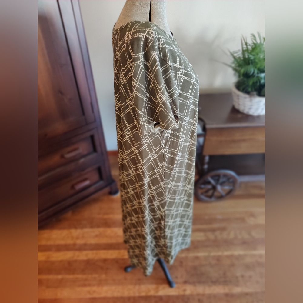 Luluroe Olive Green Patterned Dress 2XL - Picture 4 of 7